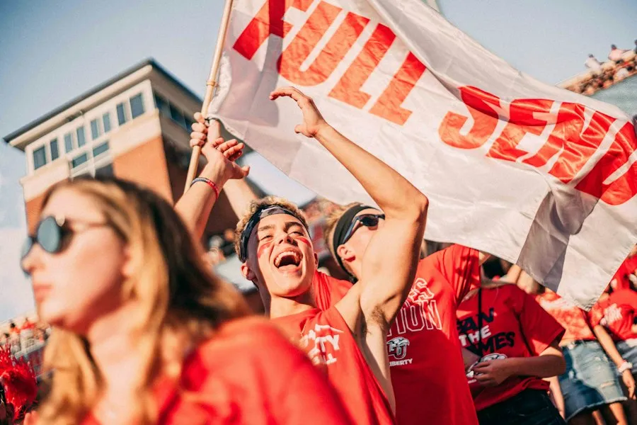 Photo sports fans role